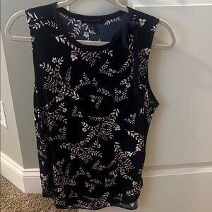 Floral Sleeveless tie neck  Top